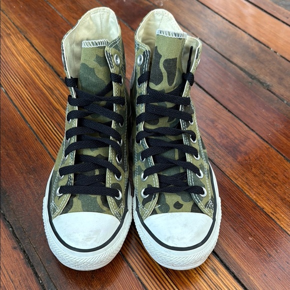 Converse Camouflage High-Top Sneakers - Picture 3 of 6